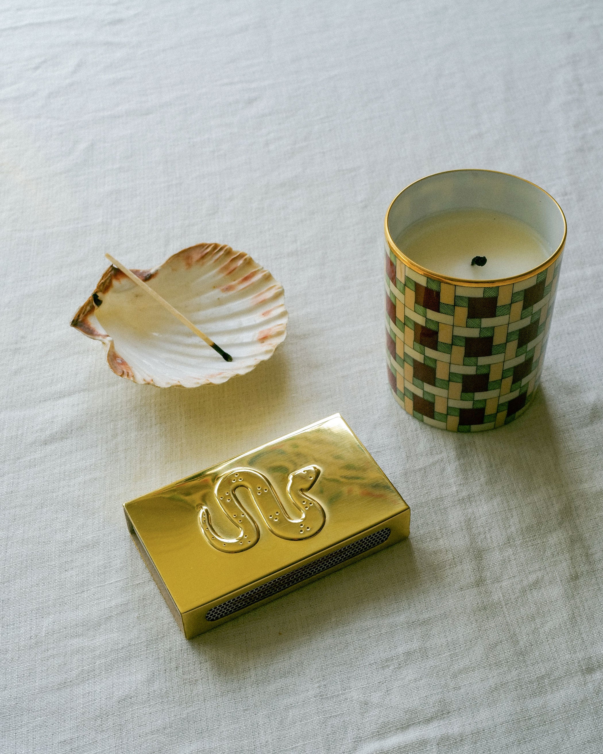 Brass Bow Decoration, Small – MATILDA GOAD & CO.
