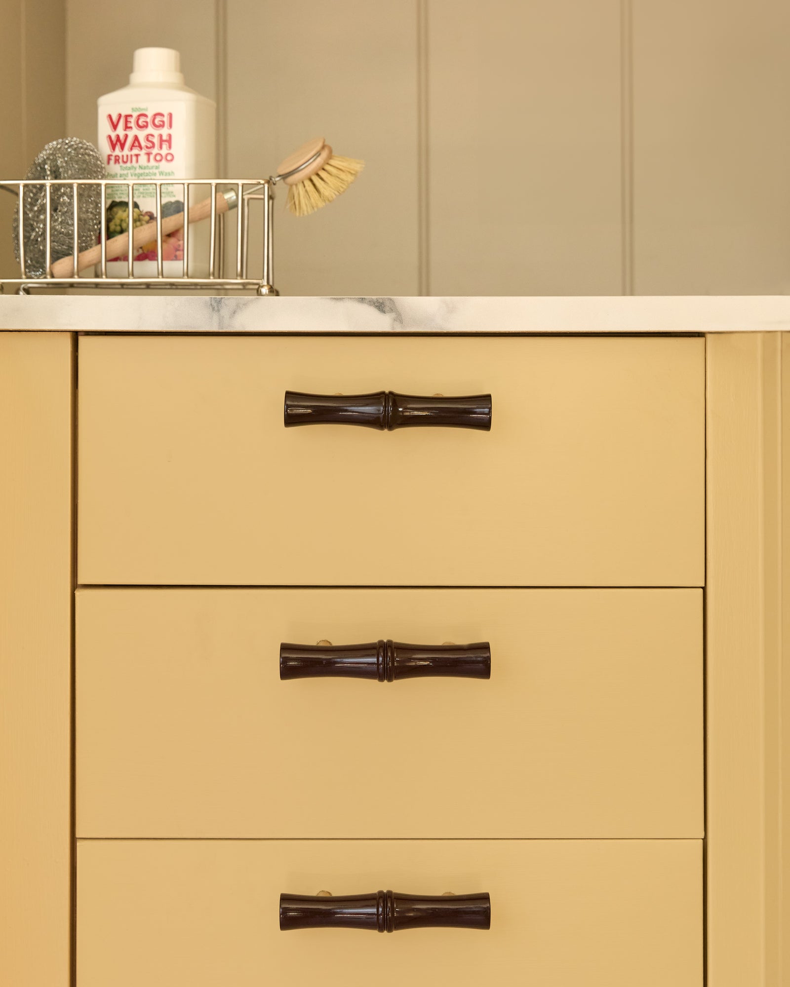 Bamboo Handle, Chocolate – MG&Co.