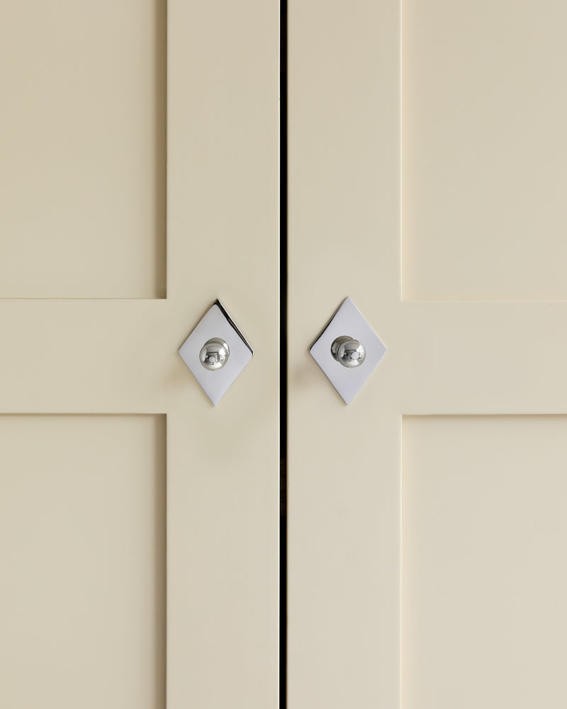 Diamond Backplate, Polished Nickel