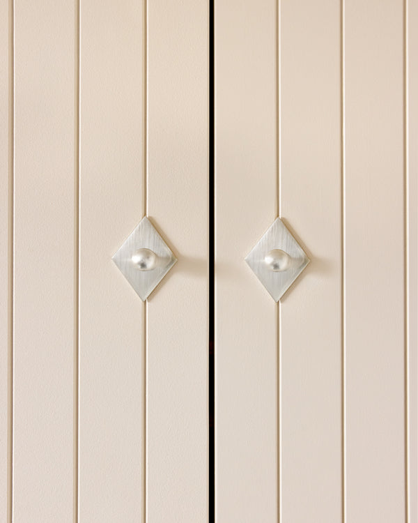 Diamond Backplate, Brushed Nickel