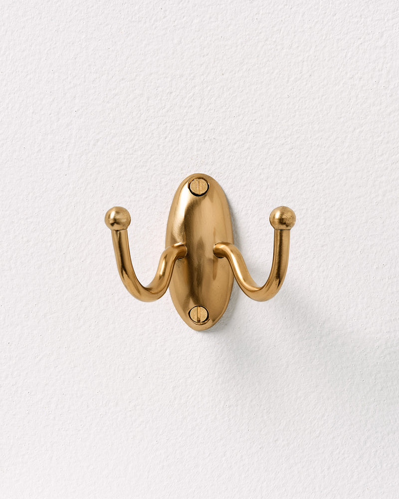 Tay Double Hook, Aged Brass