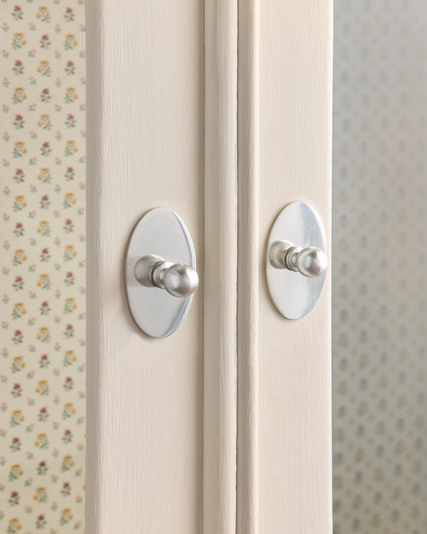 Oval Backplate, Brushed Nickel
