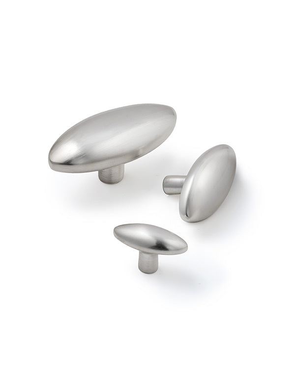 Brushed Nickel Oval Knob